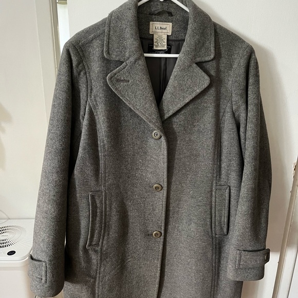 LL Bean - Women's Classic Lambswool Polo Coat, Three-Quarter - Size 16 - Picture 1 of 4